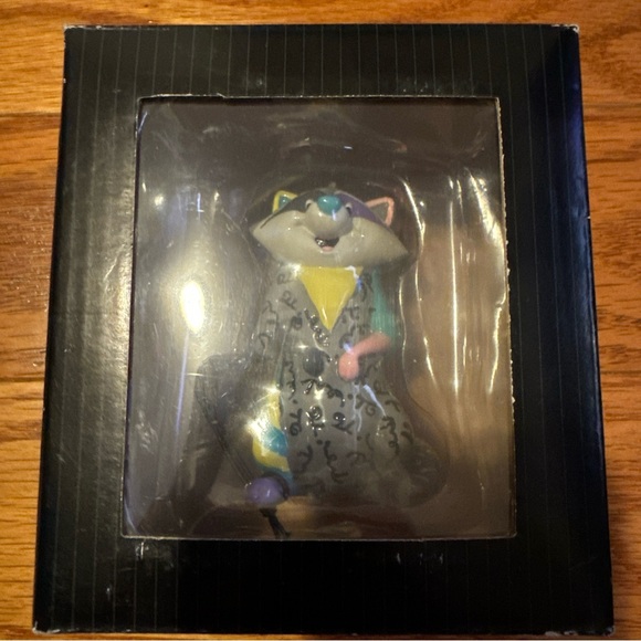 Disney Britto Mini Meeko Pocahontas Figurine NIB - Picture 2 of 7